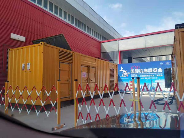峰峰矿发电车出租-发电机无电压或电压太低怎么办？