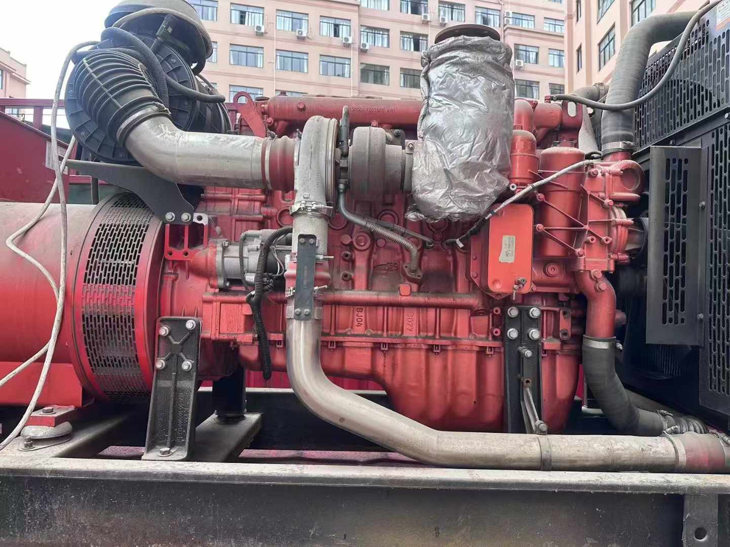 峰峰矿如何选择适合 600kW 柴油发电机组的过载保护器？